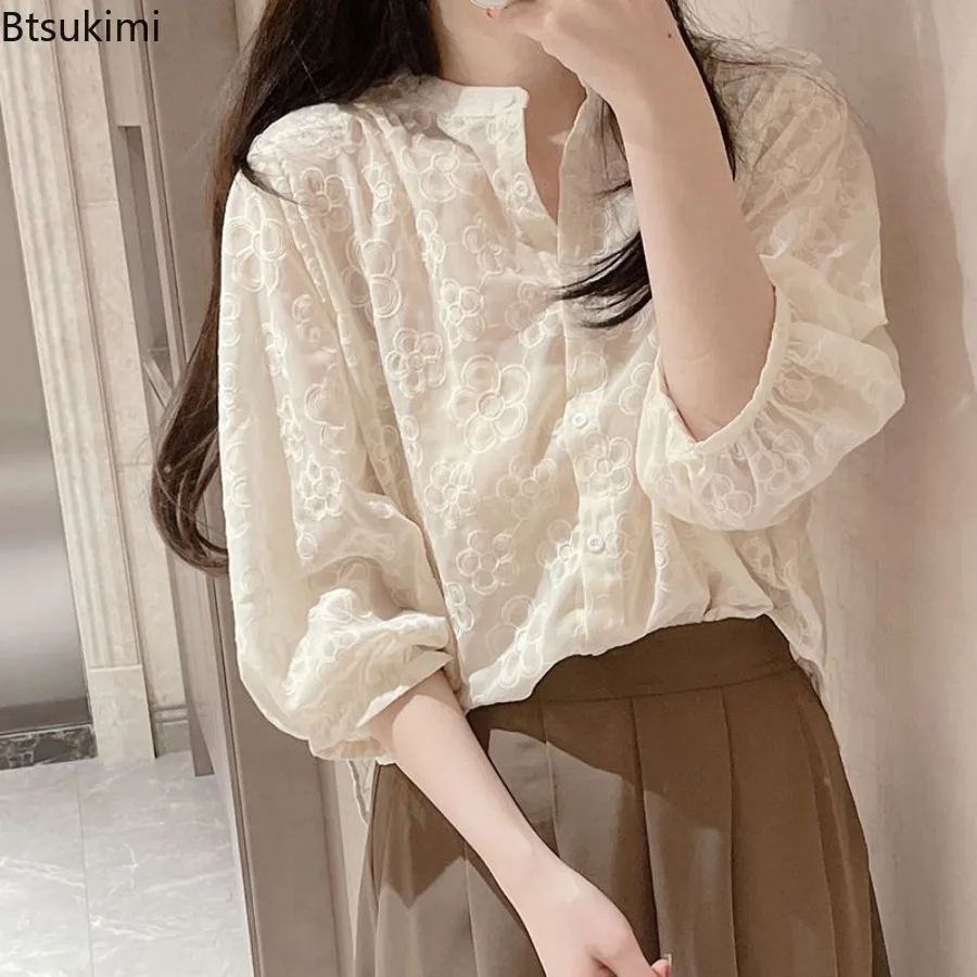 

New 2025 Spring Summer Lace Embroidery Lantern Sleeve Shirt Women Round Neck Loose Blouse Vintage French Temperament Loose Top