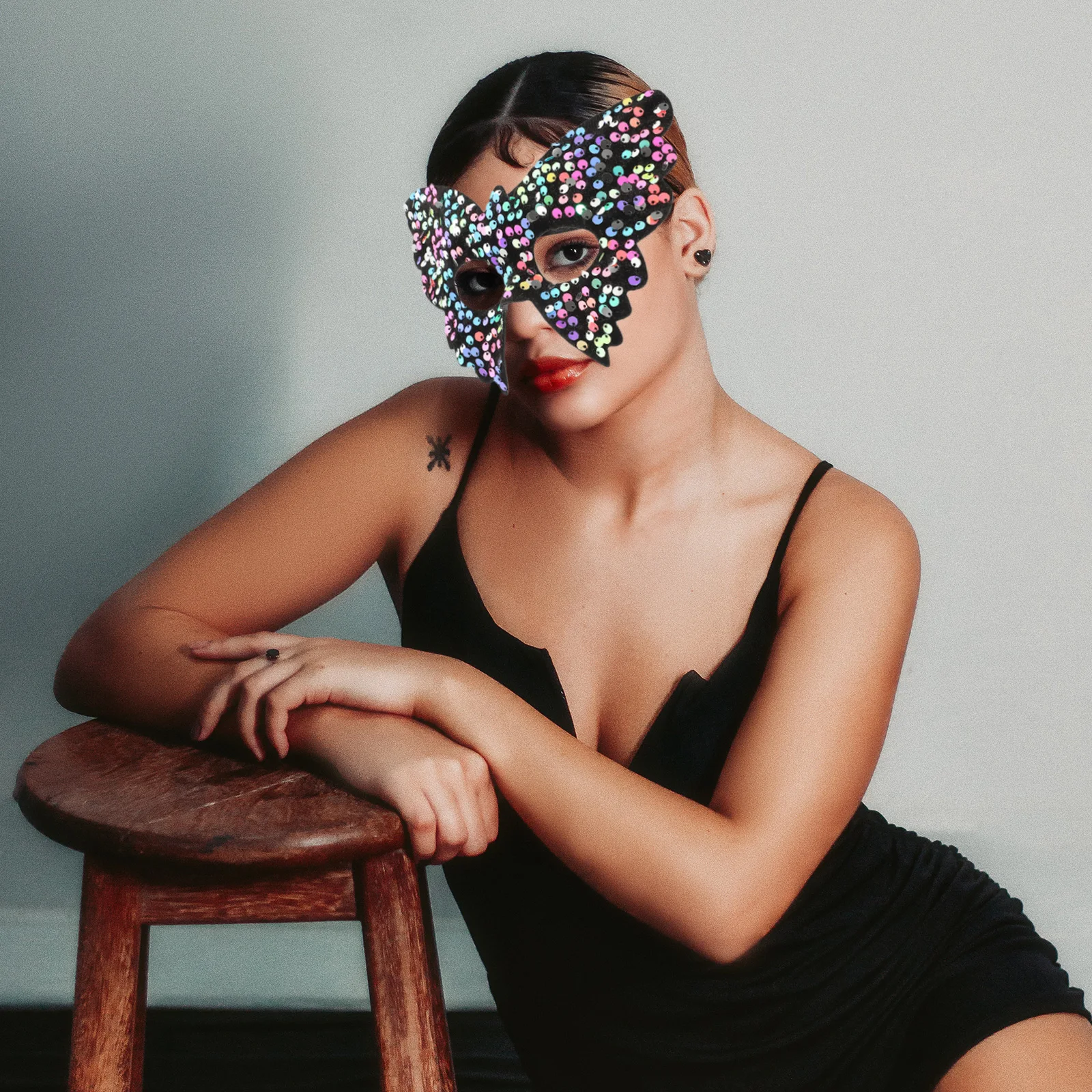 

Butterfly Mask Sequin Decor Mardi Gras Masquerade Masks PVC Women Party Favor Carnival Halloween Venetian Mask Accessories