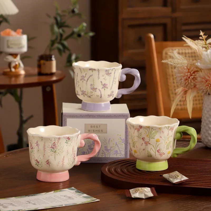 Elegant Retro Flower-Printed Ceramic Mug - Premium Water & Coffee Cup, Ideal Souvenir Gift for All Occasions