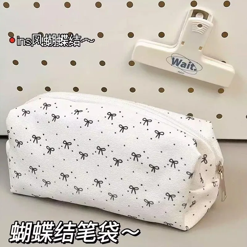 Black White Bow Pencil Case Large‑Capacity Girls Stationery Bag Portable Cosmetic Pouch Student Storage Pouch back to school