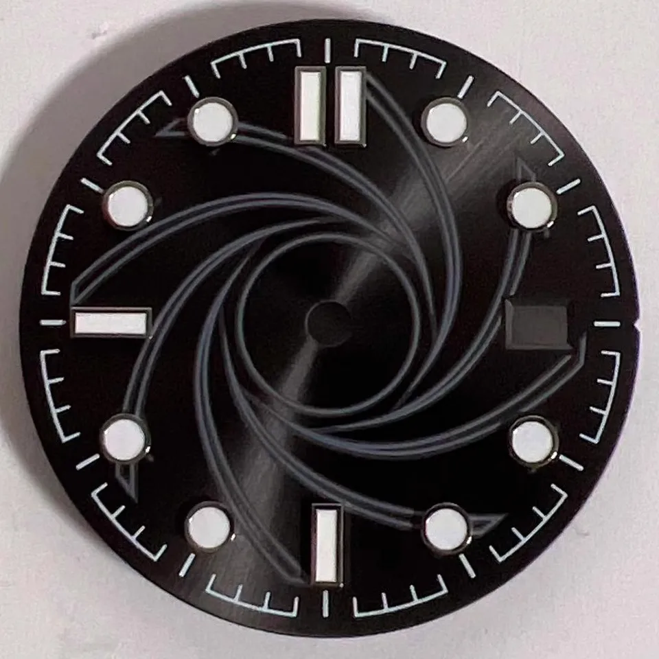 شعار مخصص 31.1 مللي متر الطلب بديل الدقة تعديل أجزاء الاتصال الهاتفي مضيئة التكيف الحرفي 8215 2824 حركة EB8 OEM