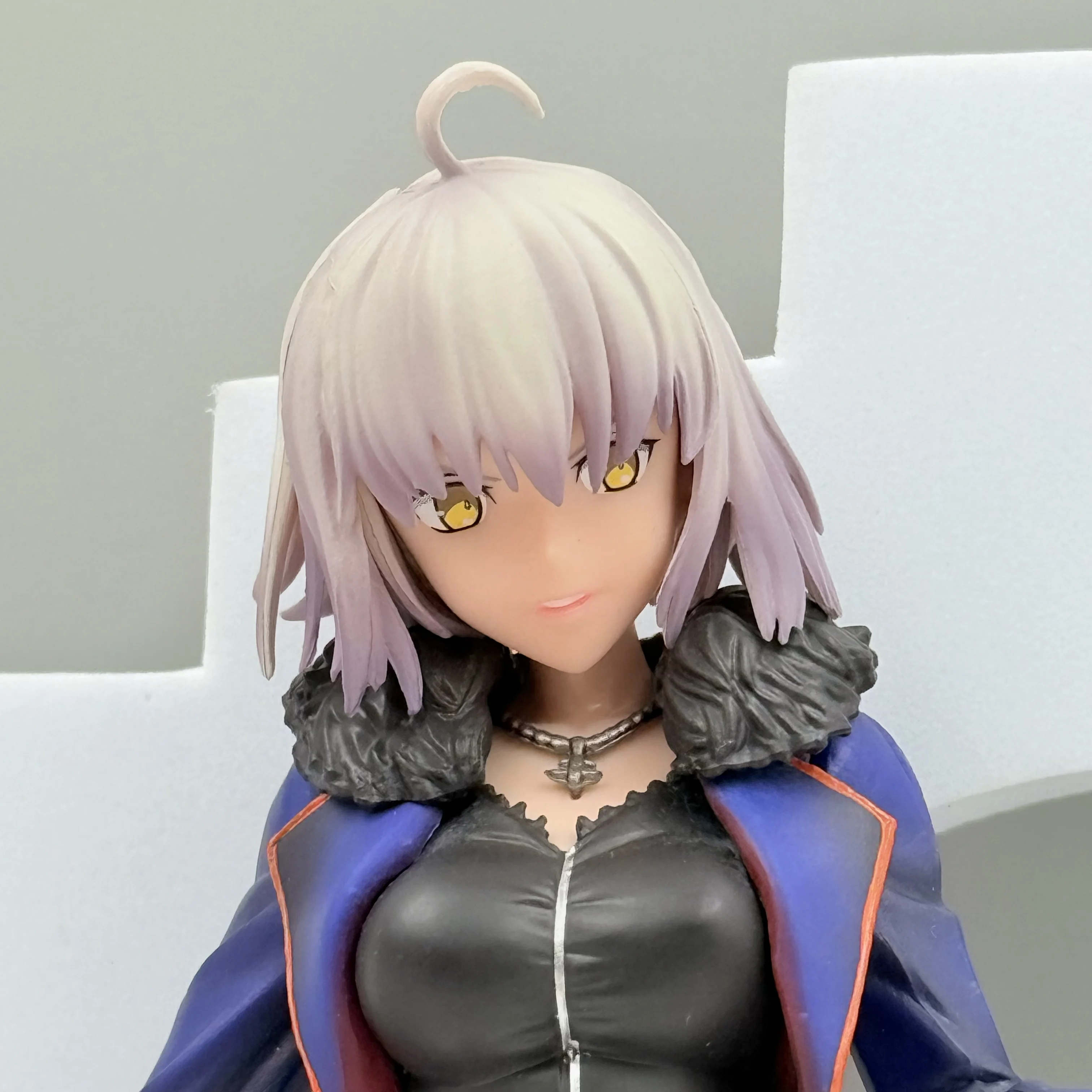 

26cmCollect Anime Figures Alter Jeanne d'Arc Figures Doll Sword & Blue Cape Action Figure Model Decor Toys for Children Festival
