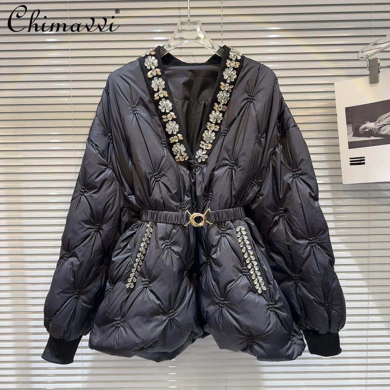 Winter New Heavy Rhinestone Beads V-neck Edge Waist Warm Down Jacket Women's Loose Long-sleeved Elegant Sweet Girl Down Coat