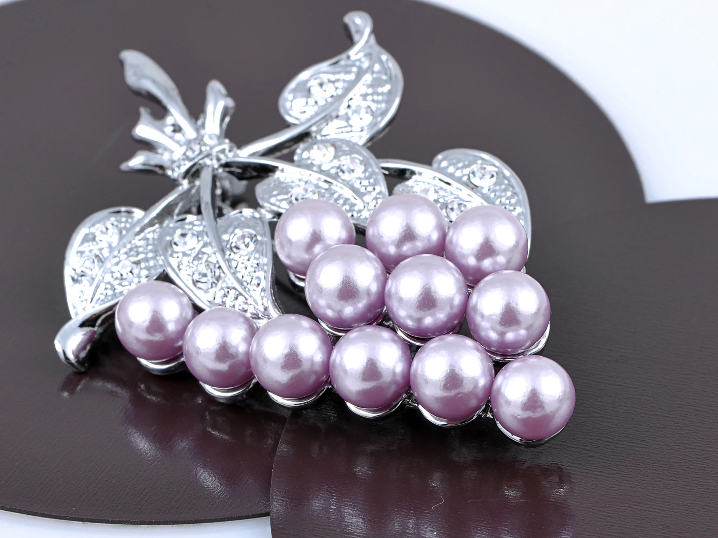 Silvery Tone Clear Rhinestone Faux Pearl Bead Grapes Bunch Brooch Brooch