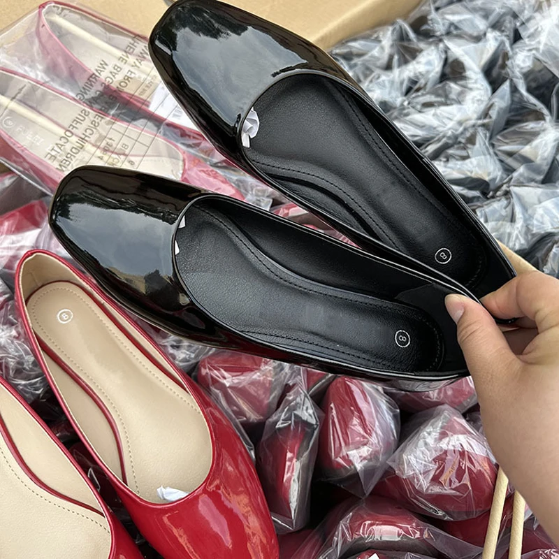 Plus Size 42 Candy Color Loafers Summer Ladies Flat Shoes Patent Leather Women Comfortable Slip On Shoes Zapatos Mujer