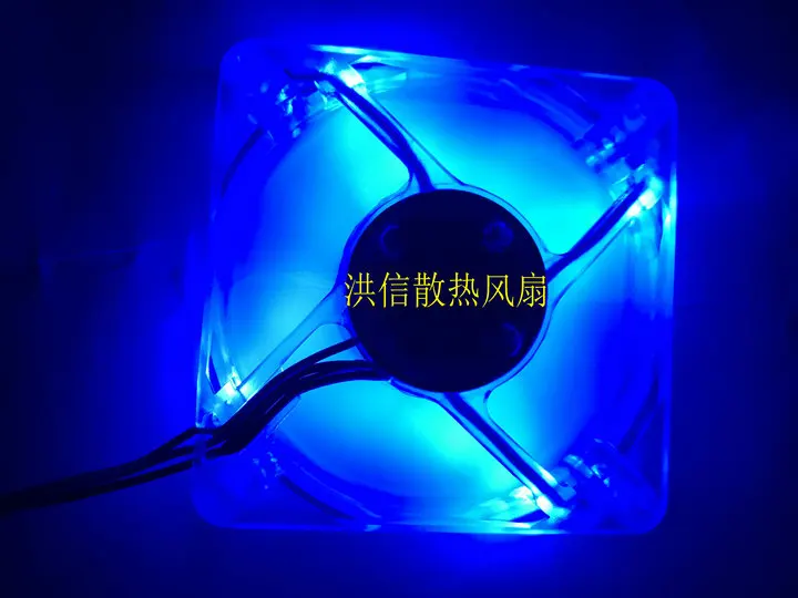 YOUNG LIN DFC701512L 12V 1.9W 7CM 7015 7cm LED blue light fan