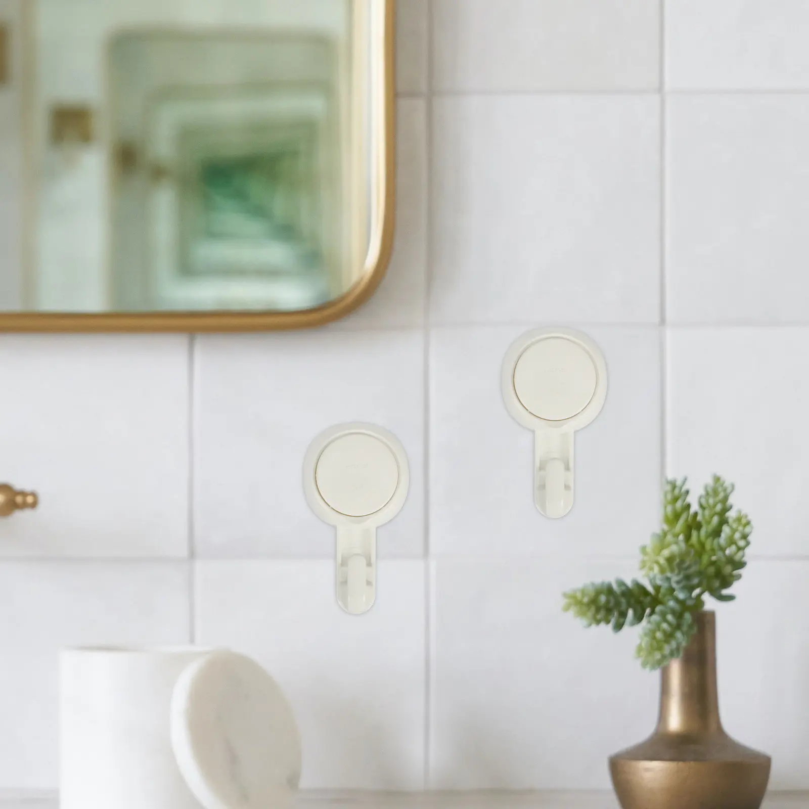 2Pcs Suction Cup Hooks Strong ABS Reusable Bathroom Kitchen Wall Hanger Multi-Surface Shower Towel Holder No Punching