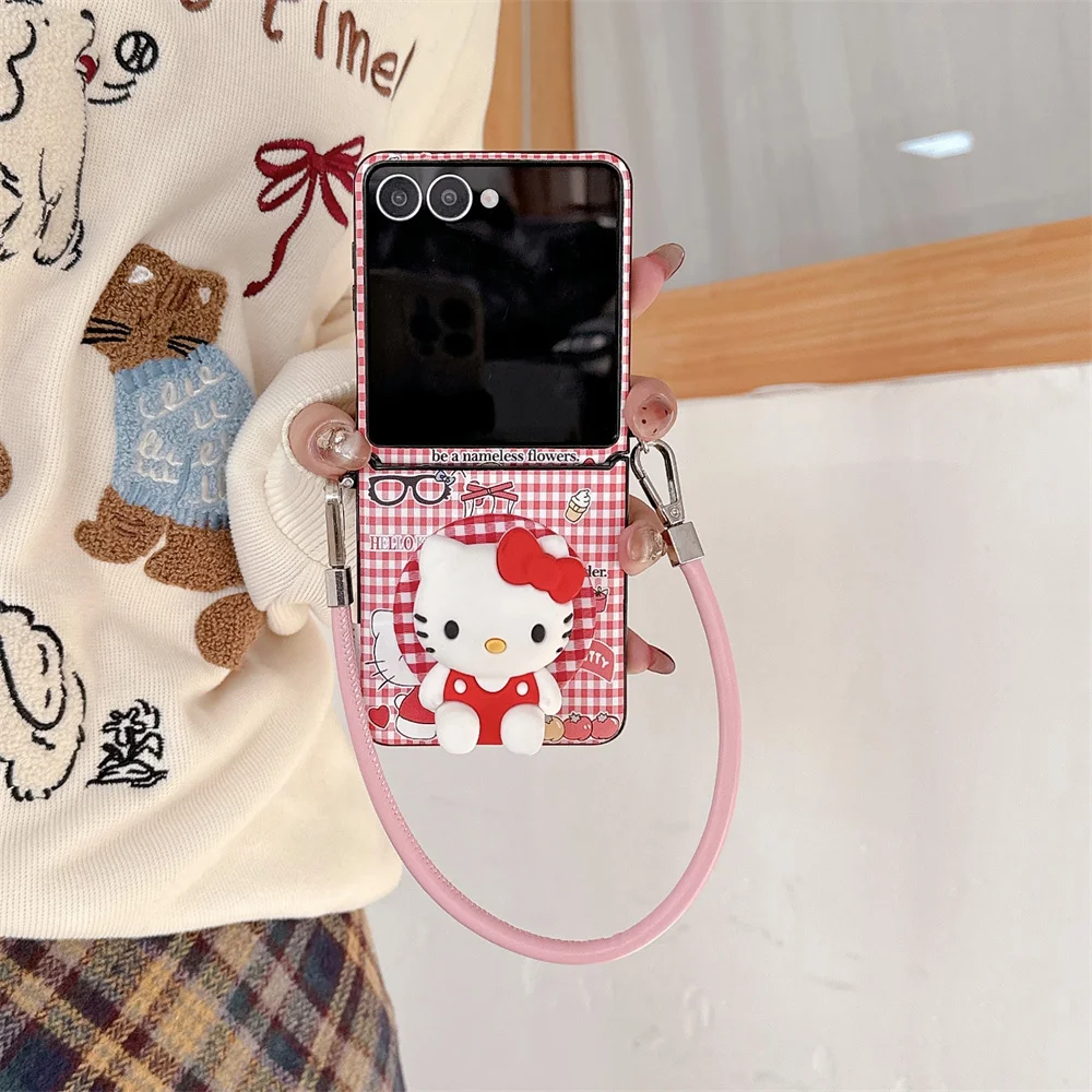 

Cute Plaid Pattern Magnetic Phone Case For Samsung Galaxy ZFlip6 Z Flip 7 6 5 ZFlip5 Cover with Hellokitty Stand Hand Strap Case