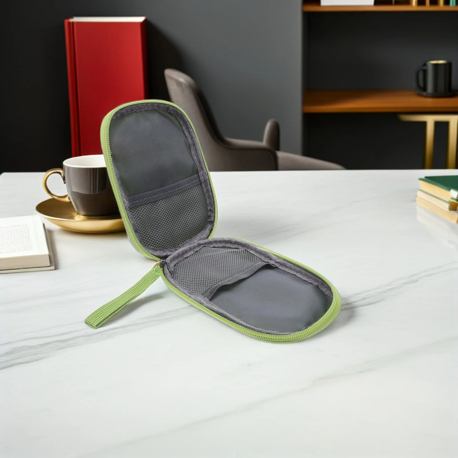 

Portable Medical Pouch Compact Waterproof First Aid Bag for Travel Outdoor Emergency Medicine Organizer Small Storage Case