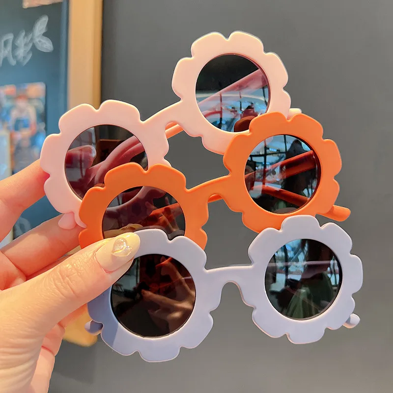 Urocze kwiatowe okulary przeciwsłoneczne dla dzieci w kolorze cukierków Okulary dla chłopców i dziewcząt na zewnątrz Ochrona UV Okulary przeciwsłoneczne dla dzieci