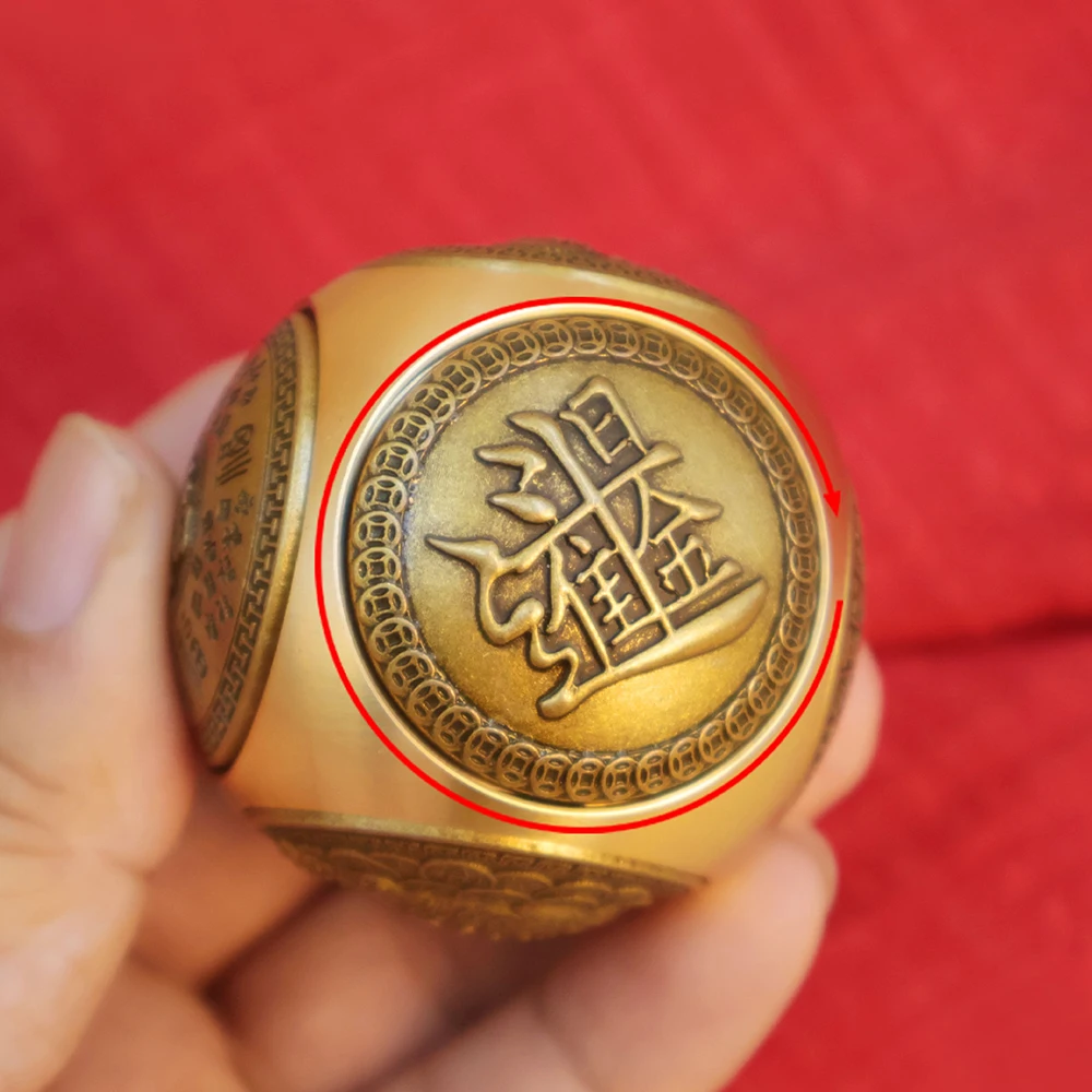 EDC Brass Dragon Dice Fidget Spinner Desk Decoration Six Sided Rotatable Lucky Decompress Copper Beads Souvenir