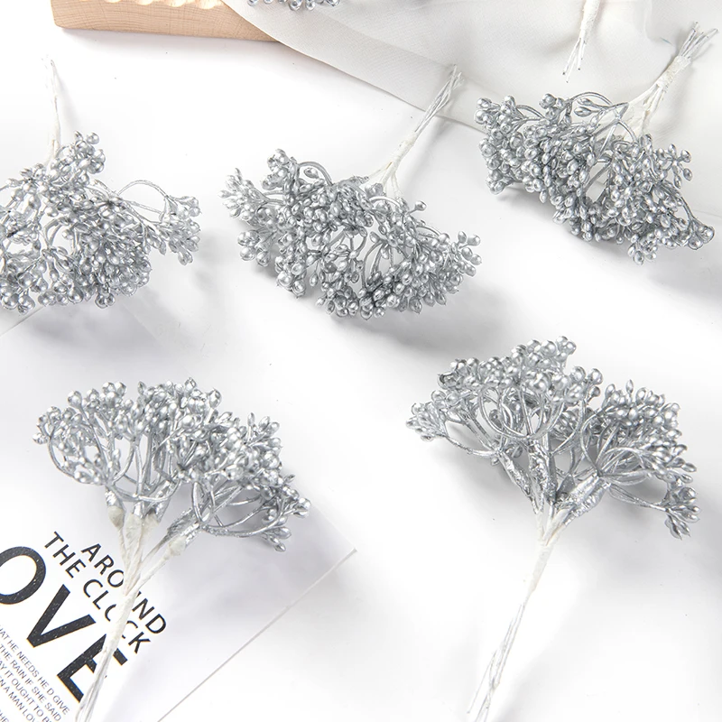 6 stücke Künstliche Pflanzen Kunststoff Brosche Sammelalbum Hochzeit Dekorative Blumen Kränze Diy Geschenke Box Weihnachten Dekorationen für Haus – Detail 4