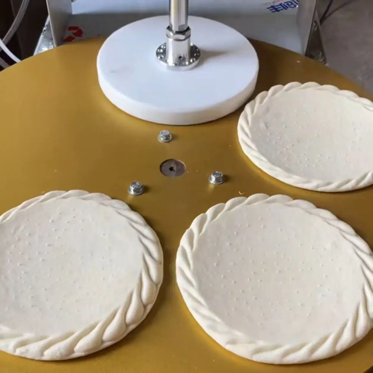 for Commercial Mooncake Forming Machine Colombia Hot Cake Machine Ice Crust Cake Equipment