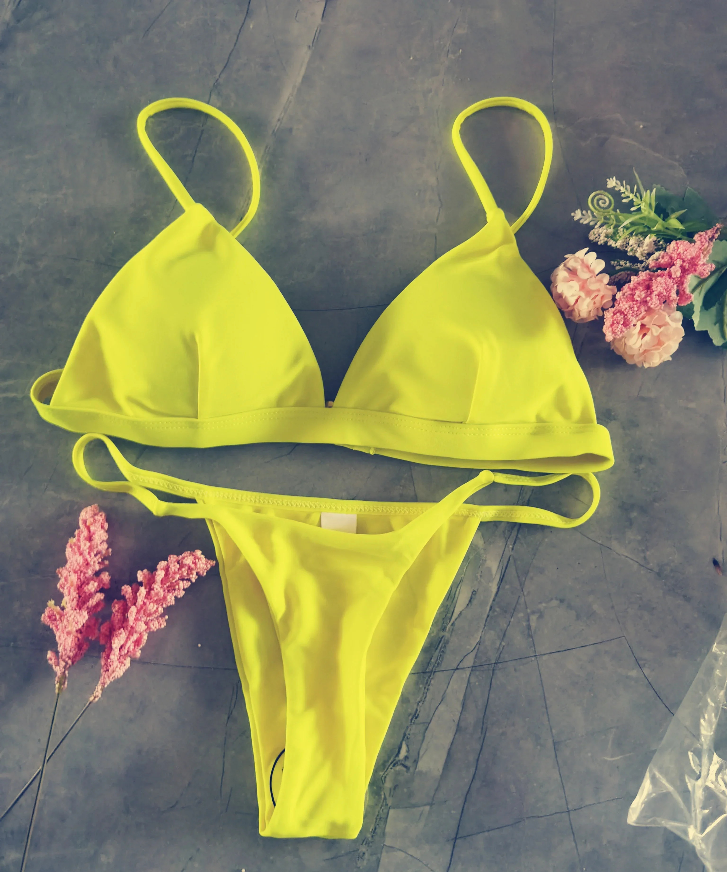 

Women's Bikini Single Layer Milk Silk Women's Split Solid Color Swimsuit