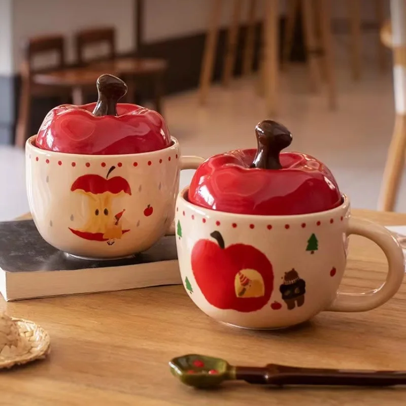 Taza de manzana creativa de 400ml con tapa, cuchara, taza de agua de cerámica para el hogar, desayuno, leche, avena, pareja, taza de agua, regalos de Nochebuena