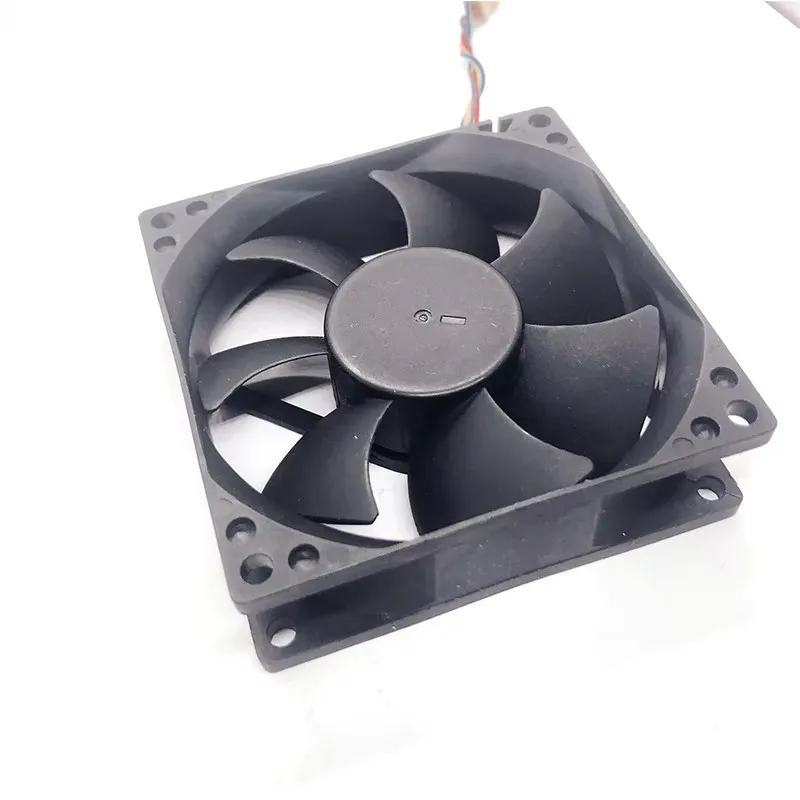 New original DS08025R12U 0.70A 12V 8025 8cm 4-wire PWM chassis CPU high air volume cooling fan