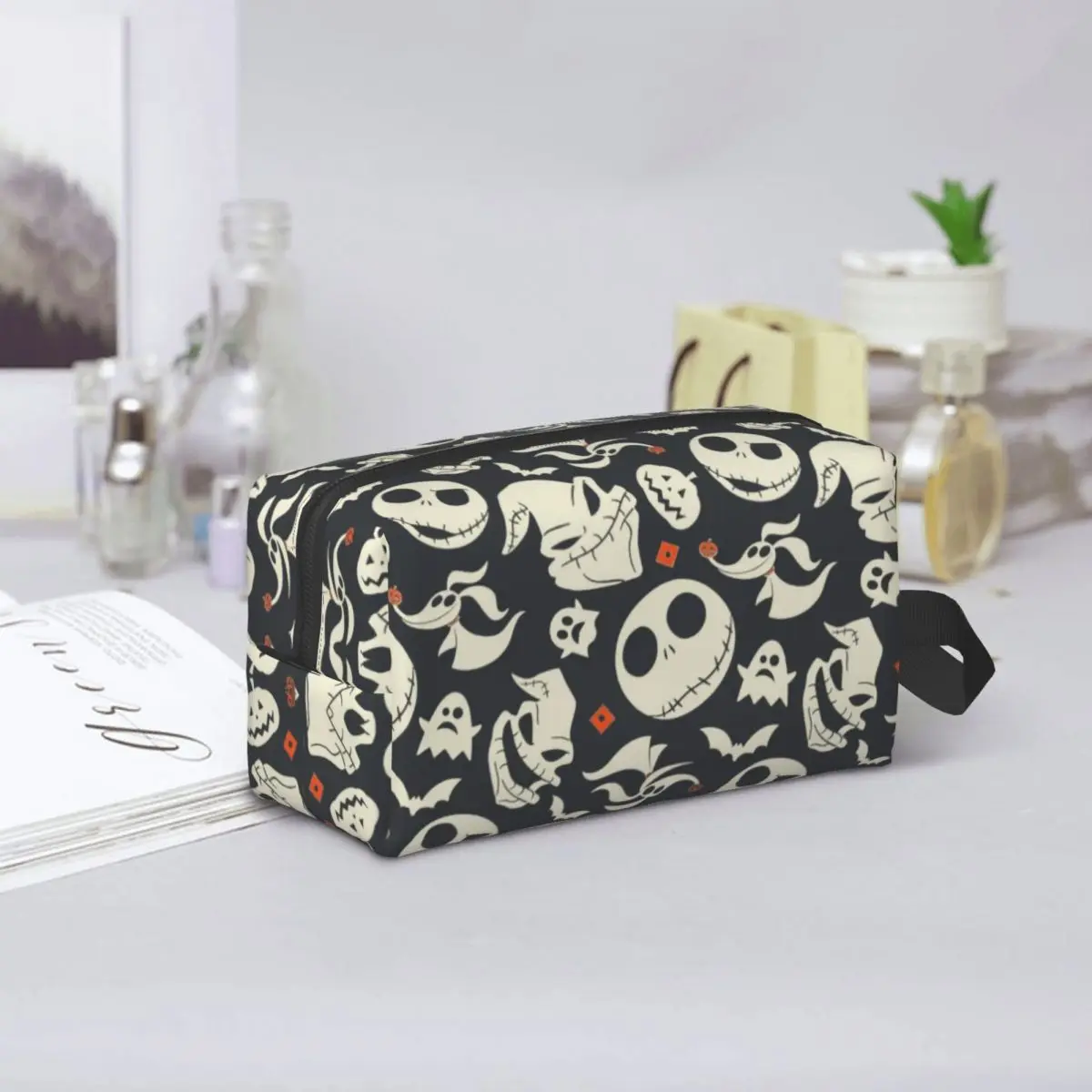 Custom Jack Skellington Makeup Bag for Women Travel Cosmetic Organizer Cute The Nightmare Before Christmas Storage Toiletry Bags