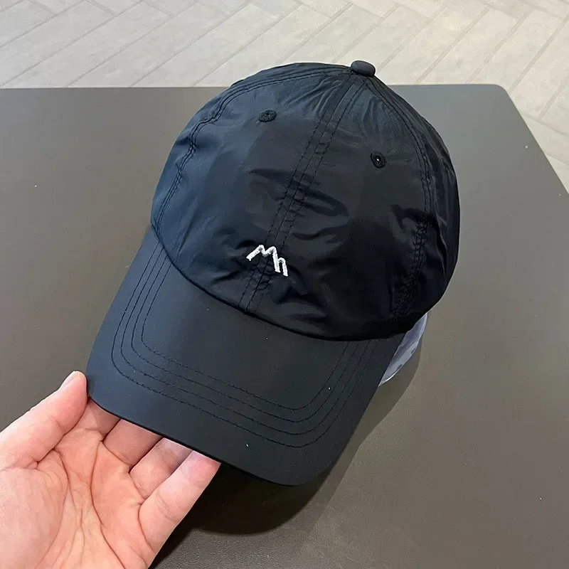 

Summer Men Sport Quick Dry Baseball Hat For UV Protection Duck Tongue Hat Fashion Male Mesh Peaked Cap Outdoor Sun Visor New