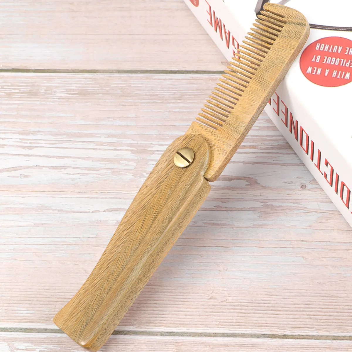 

Расческа для волос из зеленого сандалового дерева, портативная, складная, антистатическая, деревянная, для ежедневного ухода за волосами, массажа кожи головы, разглаживания и распутывания густых волос