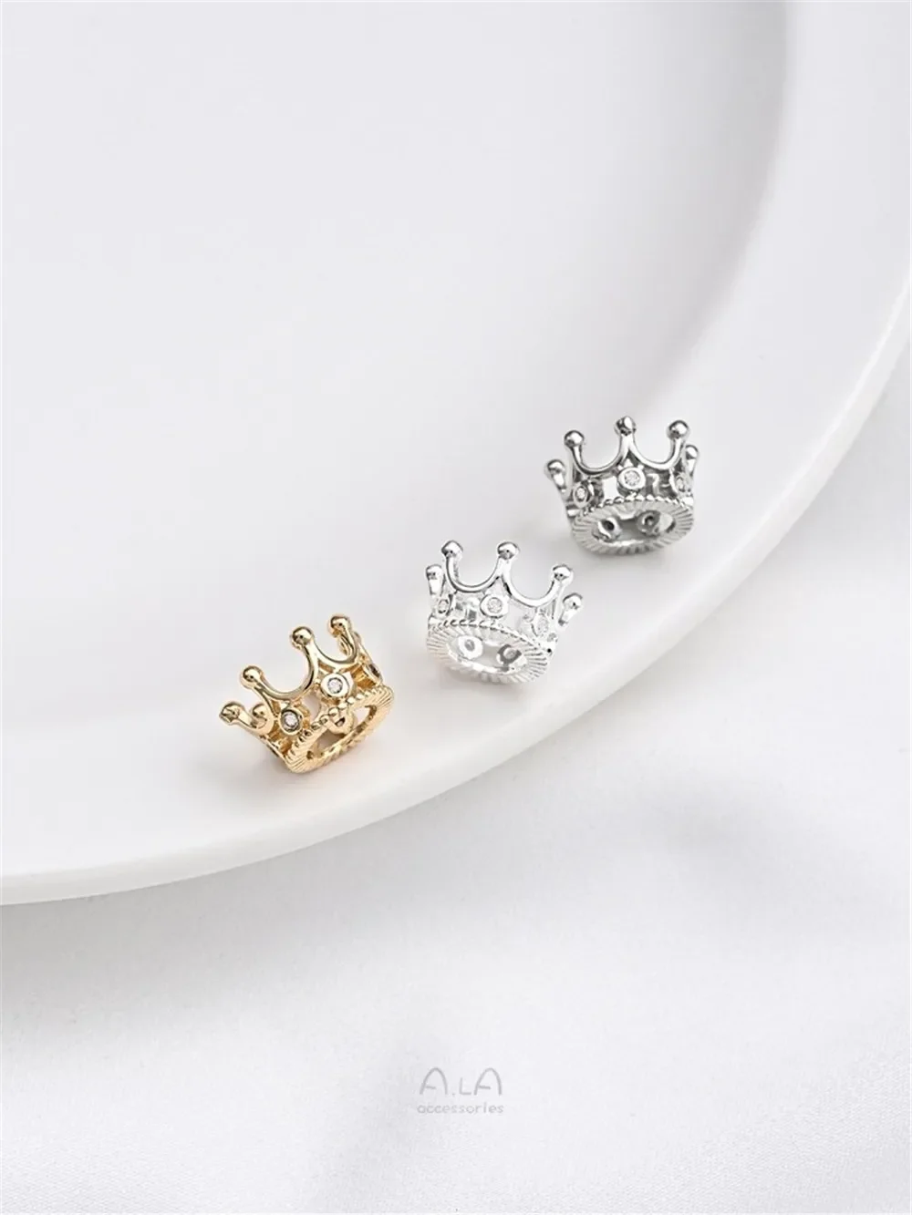 14K Gold-plated Zircon Crown Separated By Shiny Silver Beads Set with DIY Handmade Beaded Bracelet Accessories K050