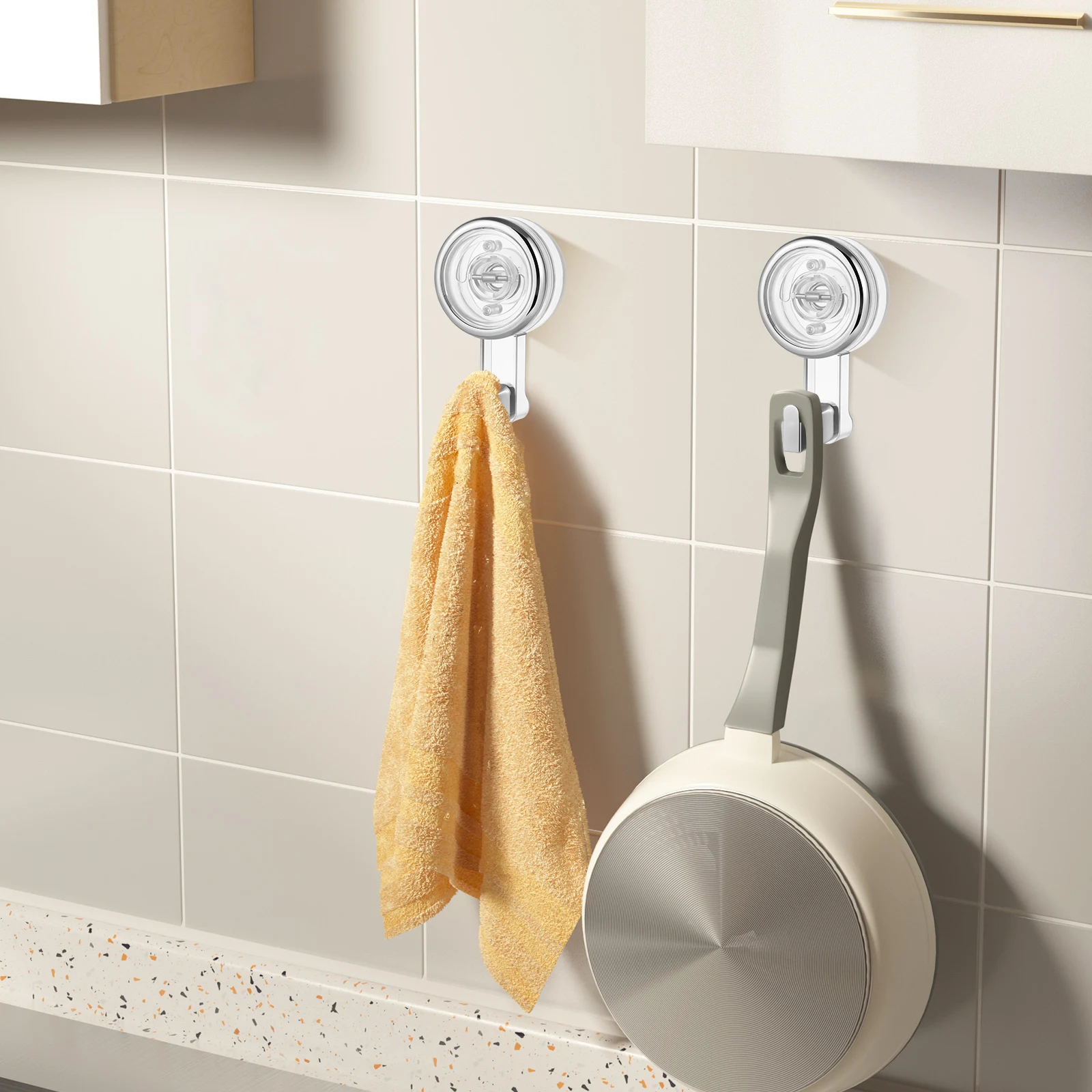 

2pcs Rotating Suction Cup Hooks Strong Heavy Duty Clear Design No Wall Damage Multipurpose Use Silver Plastic Large Hooks