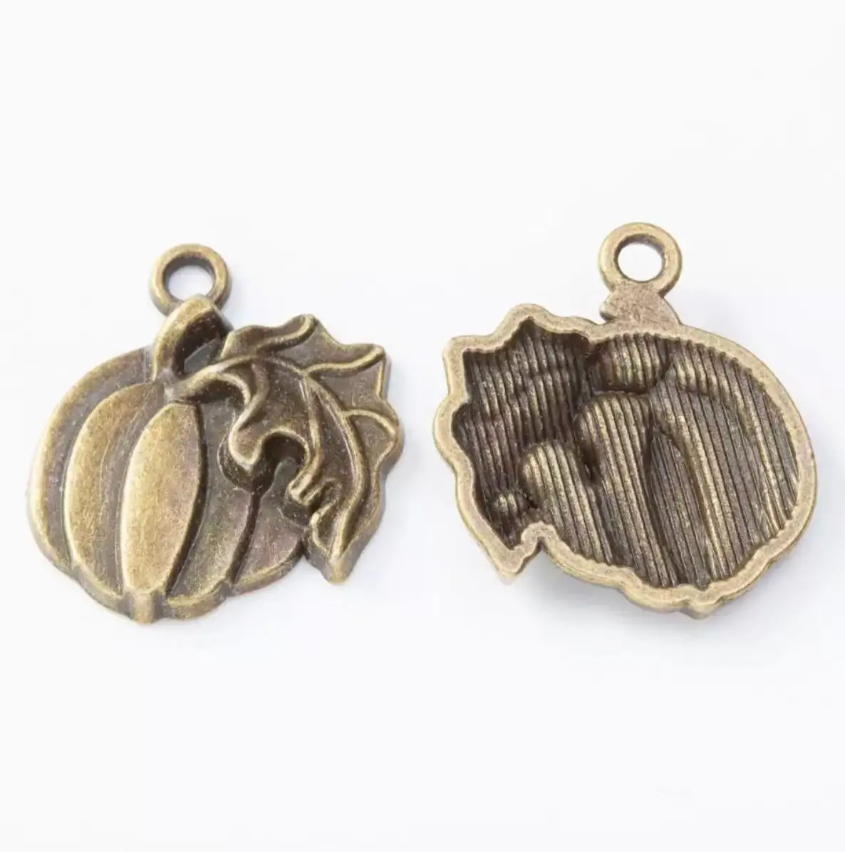 10pcs  21*18mm  Classic pumpkin design charms for DIY accessories Zinc Alloy Metal HW3179