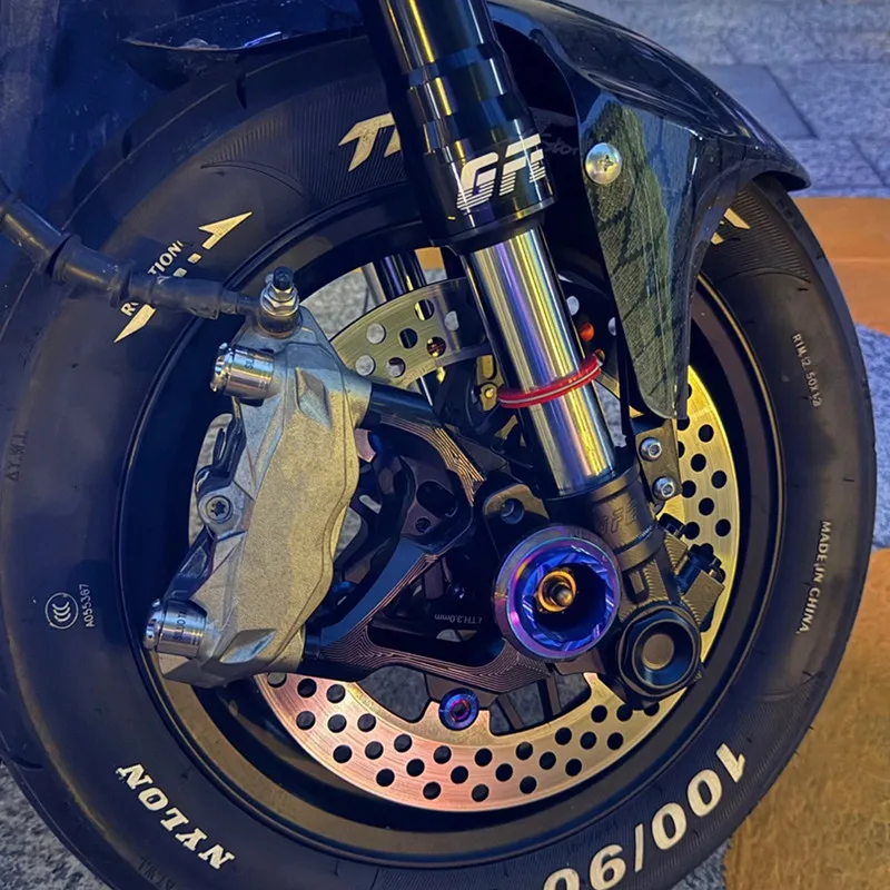 유니버설 CNC M10x21 피치 1.0/1.25mm 오토바이 브레이크 캘리퍼스 블리드 오일 노즐 스크류 브레이크 마스터 실린더 오일 호스 반조 볼트