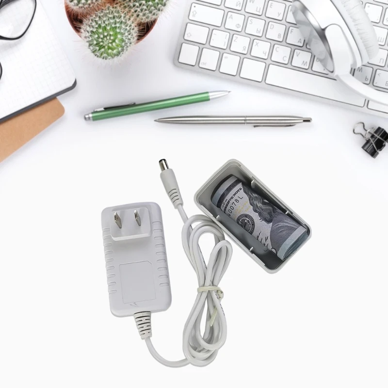 Tirelire cachée avec fausse prise de chargeur, cachette secrète pour la diversion de l'évaluation à domicile, peut se cacher en toute sécurité, boîte de rangement cachée