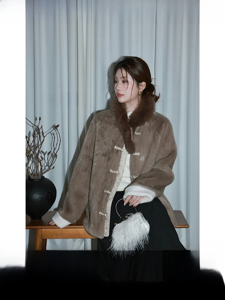 

anan Bla Label New Chinese Sle Spliced High-End Winter Fur Coat Women's Inteated Polyester Fiber Loose Fit ort Coat