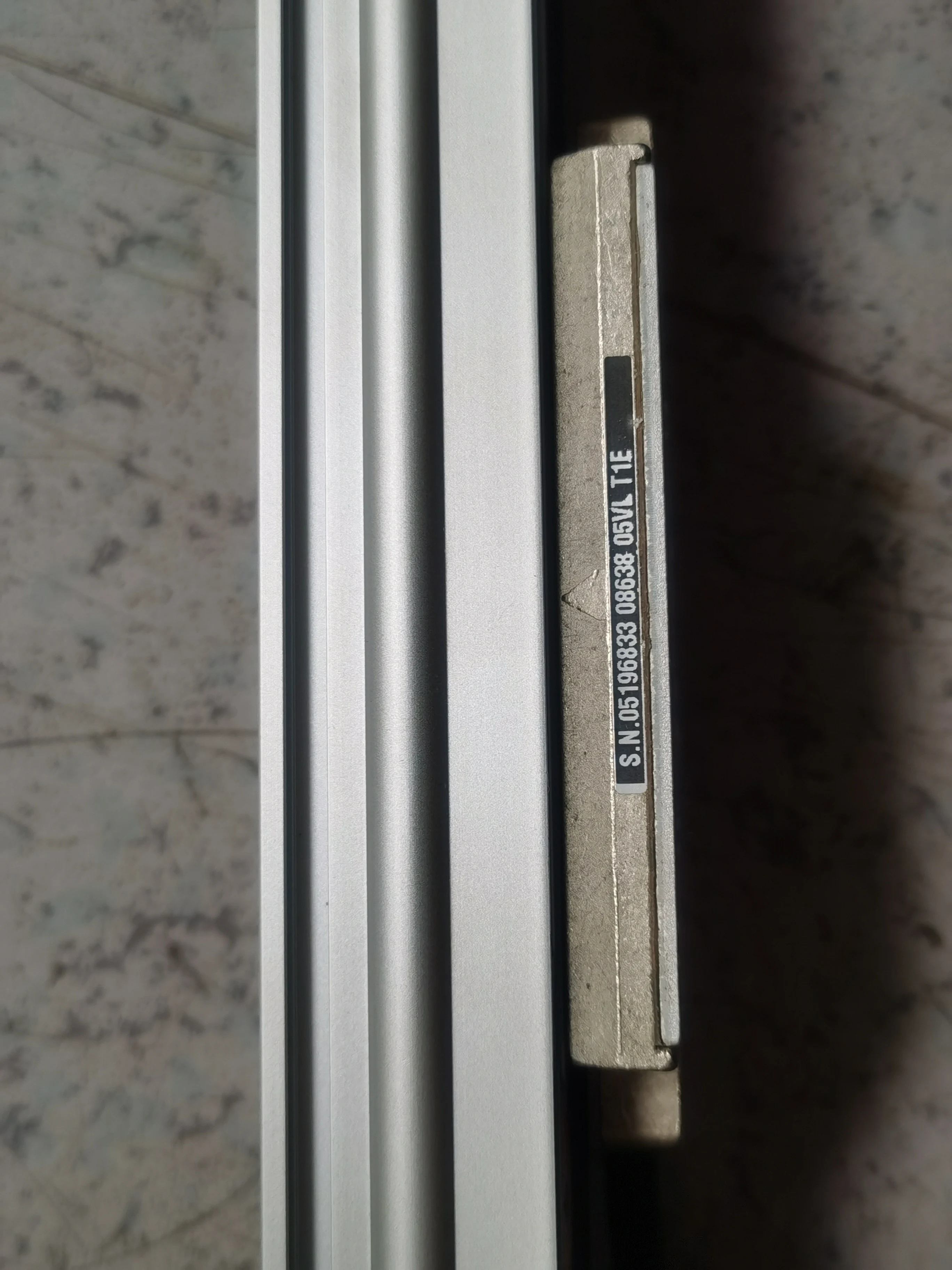 2025GIVI GVS202S T5E 370mm   Memegang sensor pemindahan ruler Khusus untuk mesin bending Grating ruler Sensor optik