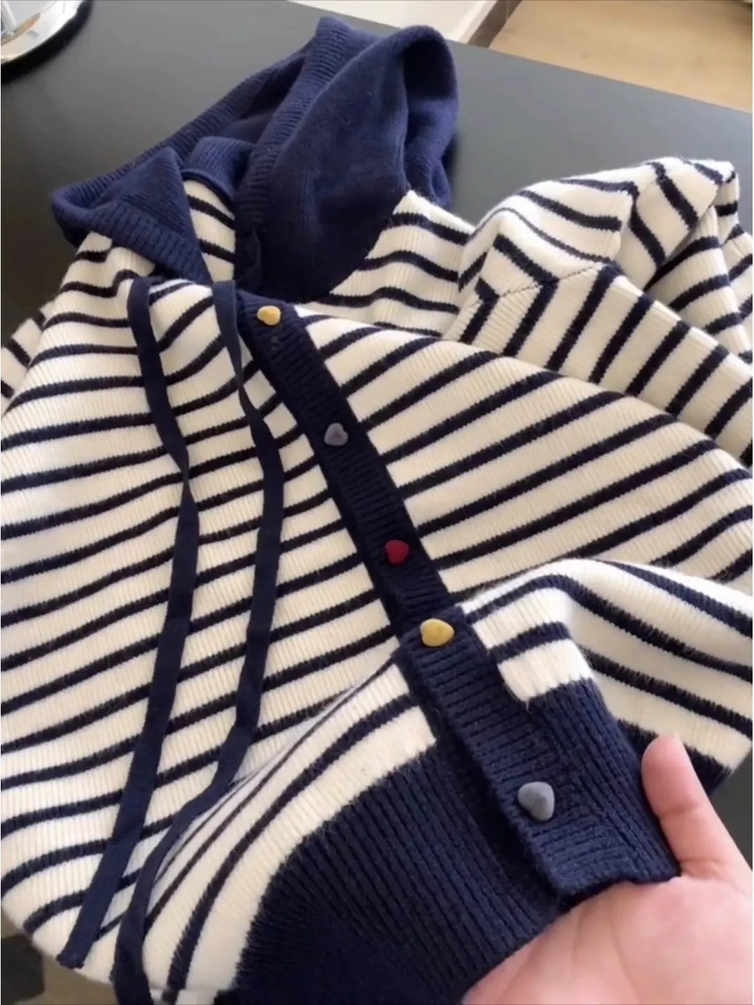 الراقية الأوروبية Sle مخطط اللون بلو محبوك سترة مفتوحة المرأة سترة فضفاضة Jaet الخريف الشتاء عادية تخفيف S...