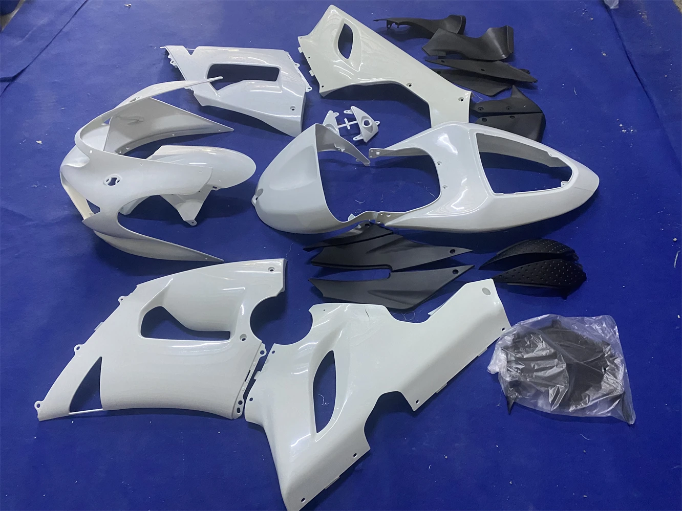 Motorcycle fairing suitable for ZX-6R 05 06 year -6R 636 2005 2006 Fairing not painted not sprayed