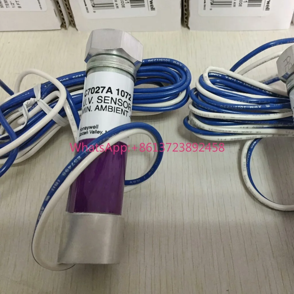 

C7027A1072 Honeywell Flame Detector