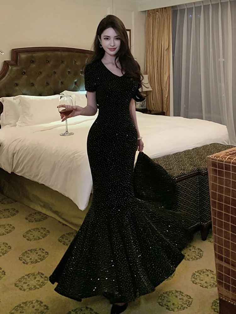 

Women Clothes Black Sparkly O-Neck Short Sleeve Skinny Maxi Long Dress Elegant Luxury Fashion Party Prom Vestidos Robe Fashion