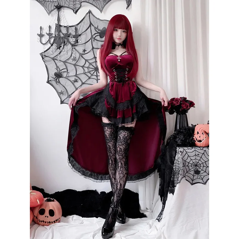 ชุดเดรสเจ้าสาวผีแวมไพร์ปีศาจผีสัตว์ผีเสื้อหางนกนางแอ่นสไตล์เรโทรใหม่ปี 2025 ชุดเดรสลูกไม้เซ็กซี่สไตล์โกธิคสีเข้มสำหรับฮาโลวีน