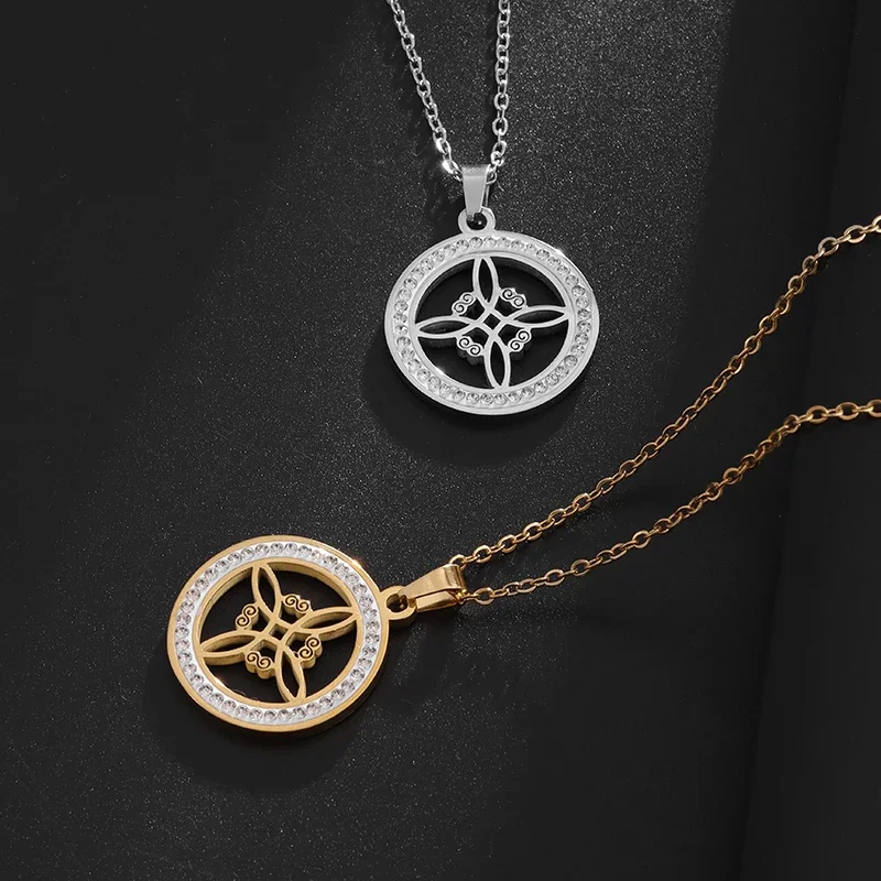 Fashionable Shining Pendant Necklace Dot Synthetic Zircon Miko Knot Pendant Versatile Stainless Steel Necklace for Men and Women