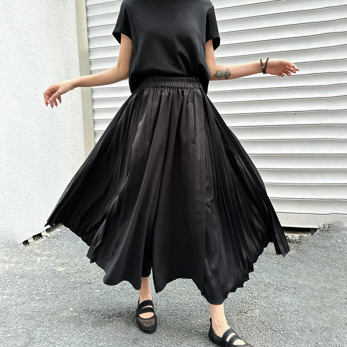 SuperAen Solid-color Pleated Contrast-color Wide-leg Pants Women 2026 Summer New Elastic Waist Fashion Skirt Pants