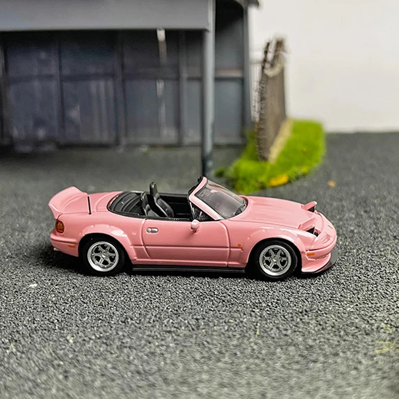 1:64 Scale Diecast Alloy Mazda MX5 RB Wide Body Supercar Pink Limited Edition Model Classic Adult Toy Souvenir Static Display