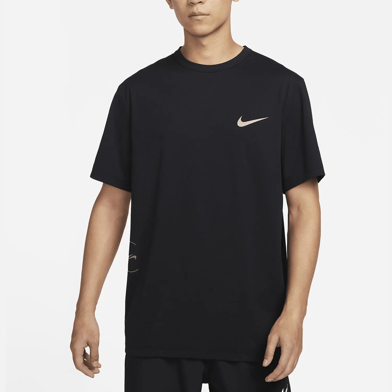 

Мужская дышащая футболка Nike Authentic Dri-FIT для спорта и отдыха с коротким рукавом FN7290-010