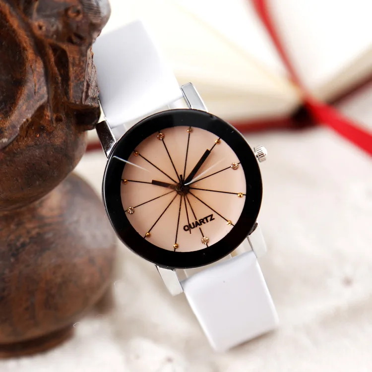 New Fashion Couple Watches Korean Style Watch Ladies And Men Clock erkek kol saati Casual Quartz Leather Band Wristwatches