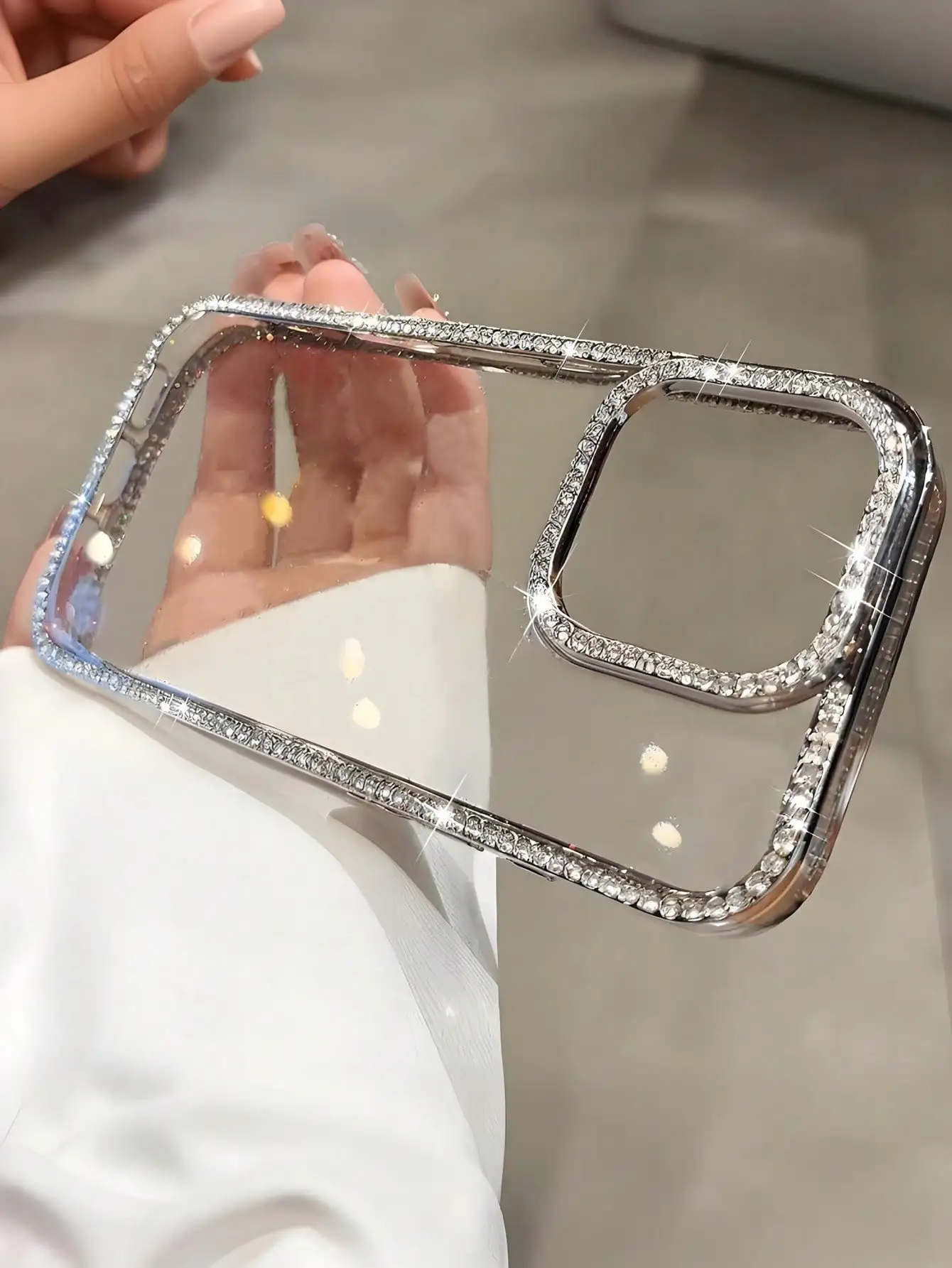 

Luxury Shiny Rhinestone Glitter Shockproof Basic Phone Case Compatible With Iphone 17/17 Pro Max/16 15 14 Plus 13 12 11 Pro Max/