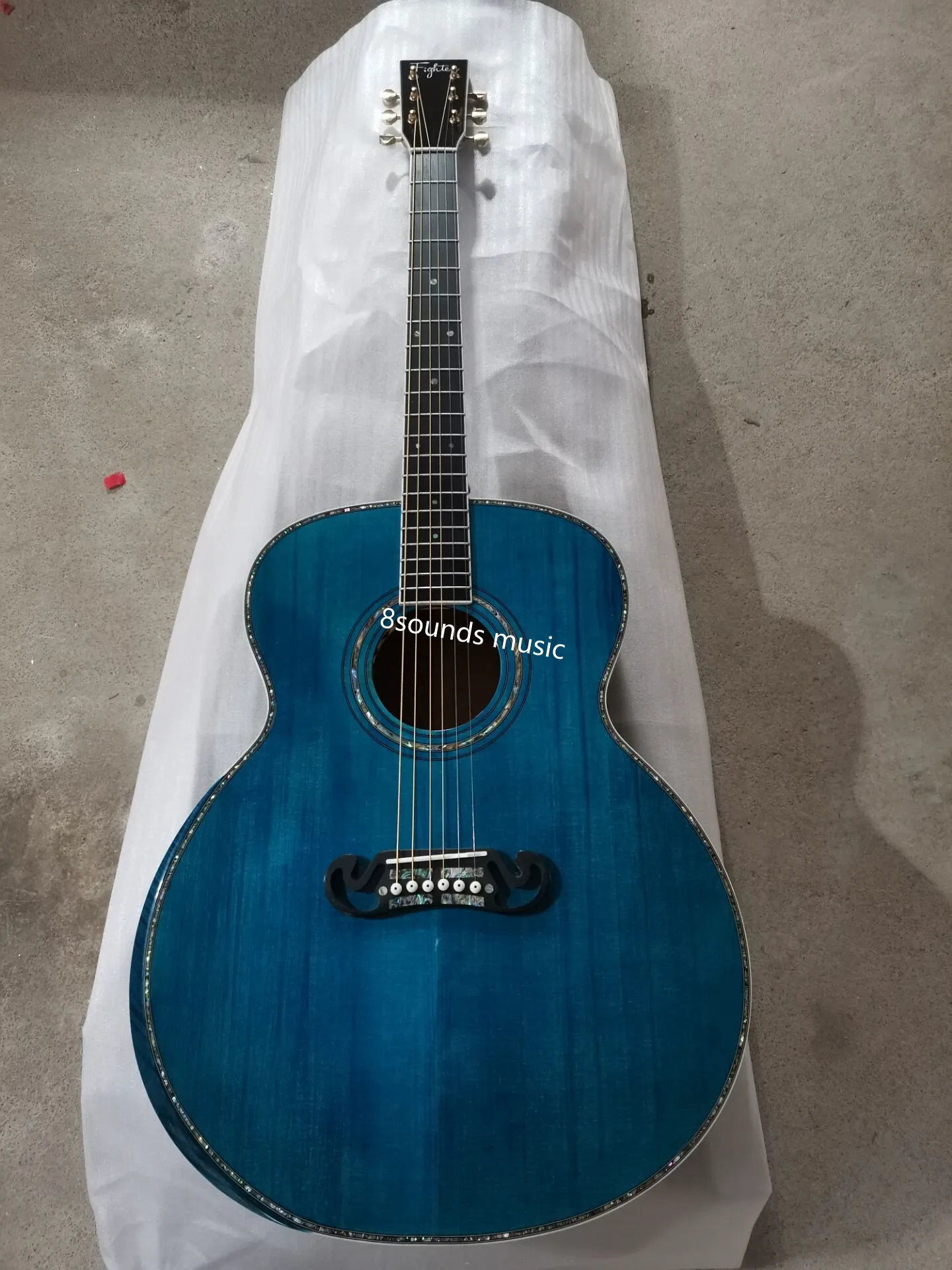 

free shipping handmade AAA folk acoustic guitar Jumbo and Parlor body blues flame maple acoustic electric superior Guitarra