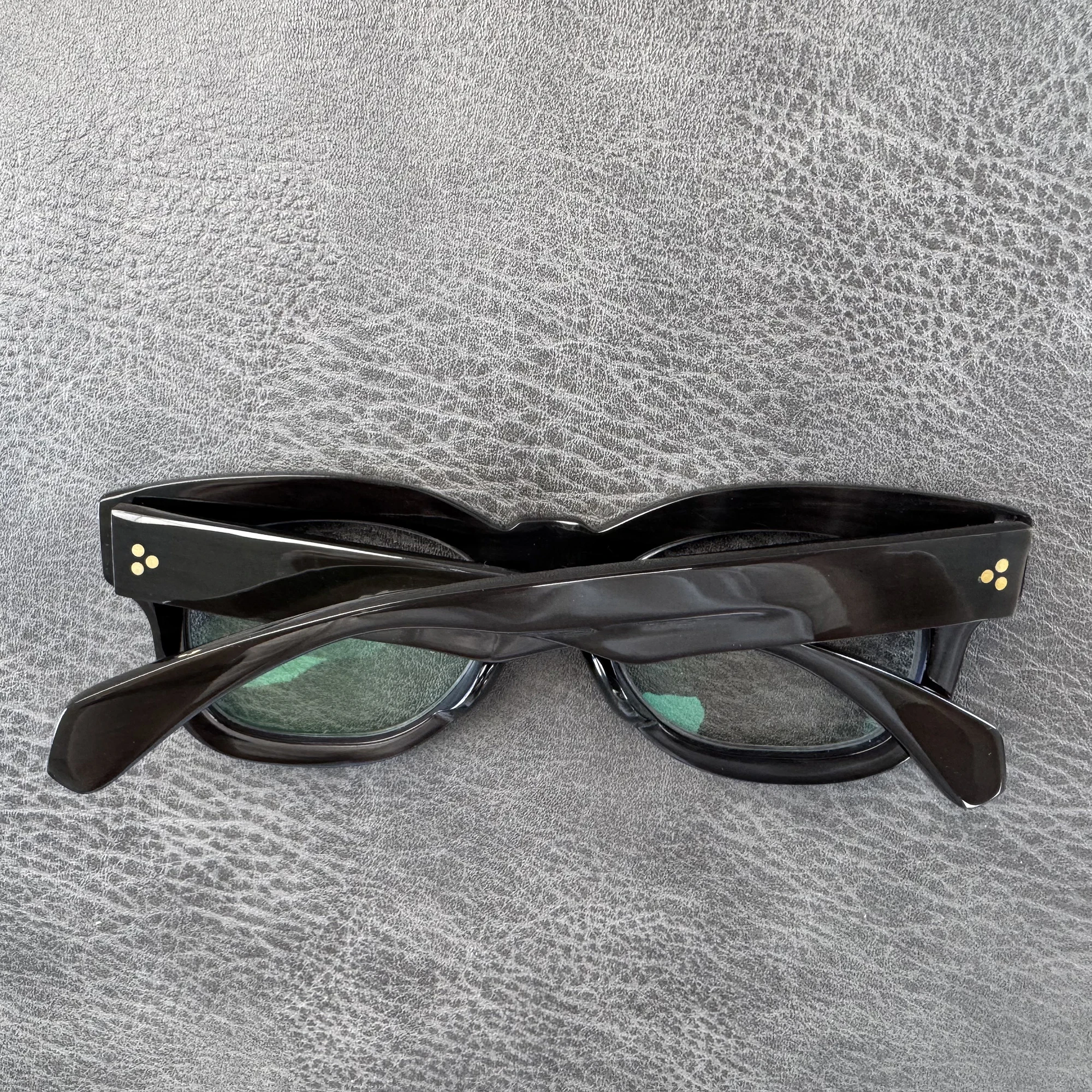 Man Eyeglass Frames Thick Vintage 3 Rivets Unique Handmade Buffalo Horn Retro Reading Eyeglasses Optical Men's Glasses Frame - view 2