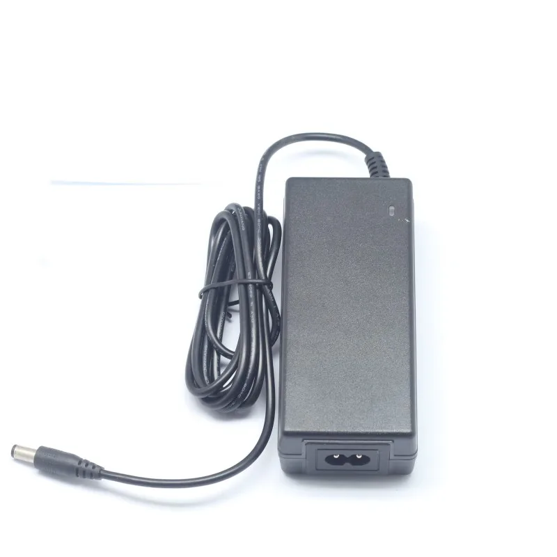 DQS751-150400-18131A DQS751-150400-2 DC15V--4.0A External diameter 5.5mm power adapter For amplifier TV sound charger CD player