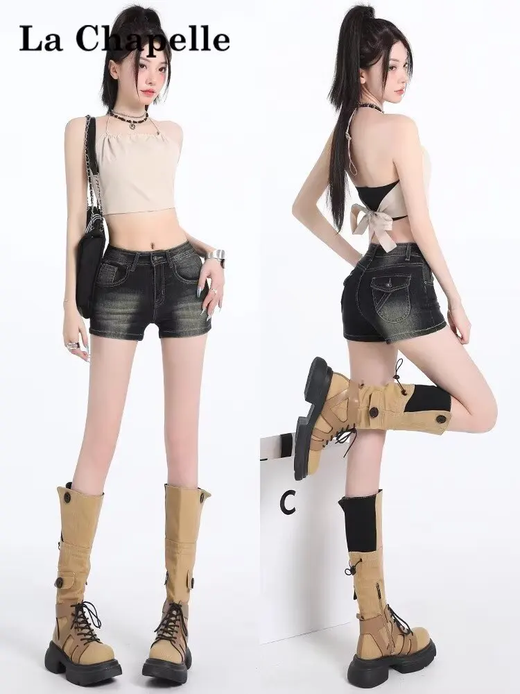 ล้างกางเกงขาสั้นผ้ายีนส์เซ็กซี่ยืดหยุ่นเอวต่ําปุ่มคู่สีดําสําหรับชุดฤดูร้อนของผู้หญิง สาวเผ็ด ทรงเอตรงและเรียบง่าย