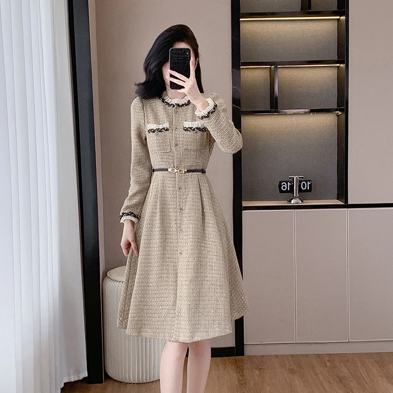 Korean version of the small perfume wind dress female spring and fall 2024 new senior sense of waist temperament dresses