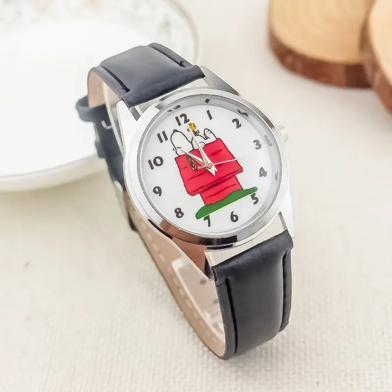 Snoopy Kids orologi Cartoon Cute orologio da polso per bambini orologio al quarzo ragazze Fashion student Clock orologio elettronico in pelle regalo