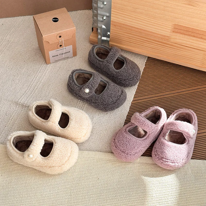 

Детская плюшевая обувь для девочек, новинка зимы 2025 года, модная нескользящая универсальная теплая обувь принцессы в корейском стиле с мягкой подошвой