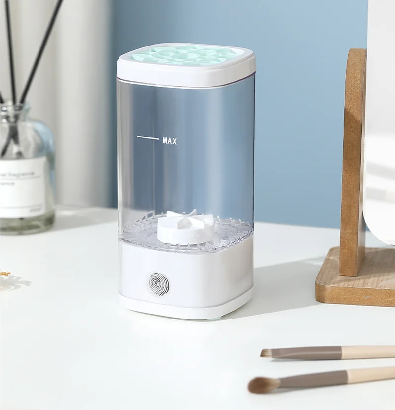 自動メイクブラシ＆スポンジクリーナーマシン、電動化粧パフ洗浄キット（ブラシ収納オーガナイザーボックス付き）