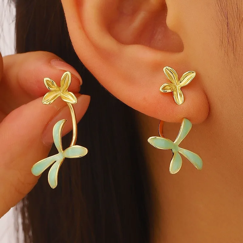 

Exquisite three-dimensional twin iris earrings with a sense of design, front and rear flower shaped female earrings